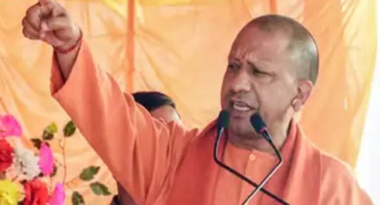 Policy of appeasement: विदेशी आक्रांताओं के खिलाफ क्यों नहीं बोलती थी कांग्रेस-सपा? मुख्यमंत्री योगी ने बताई ये वजह